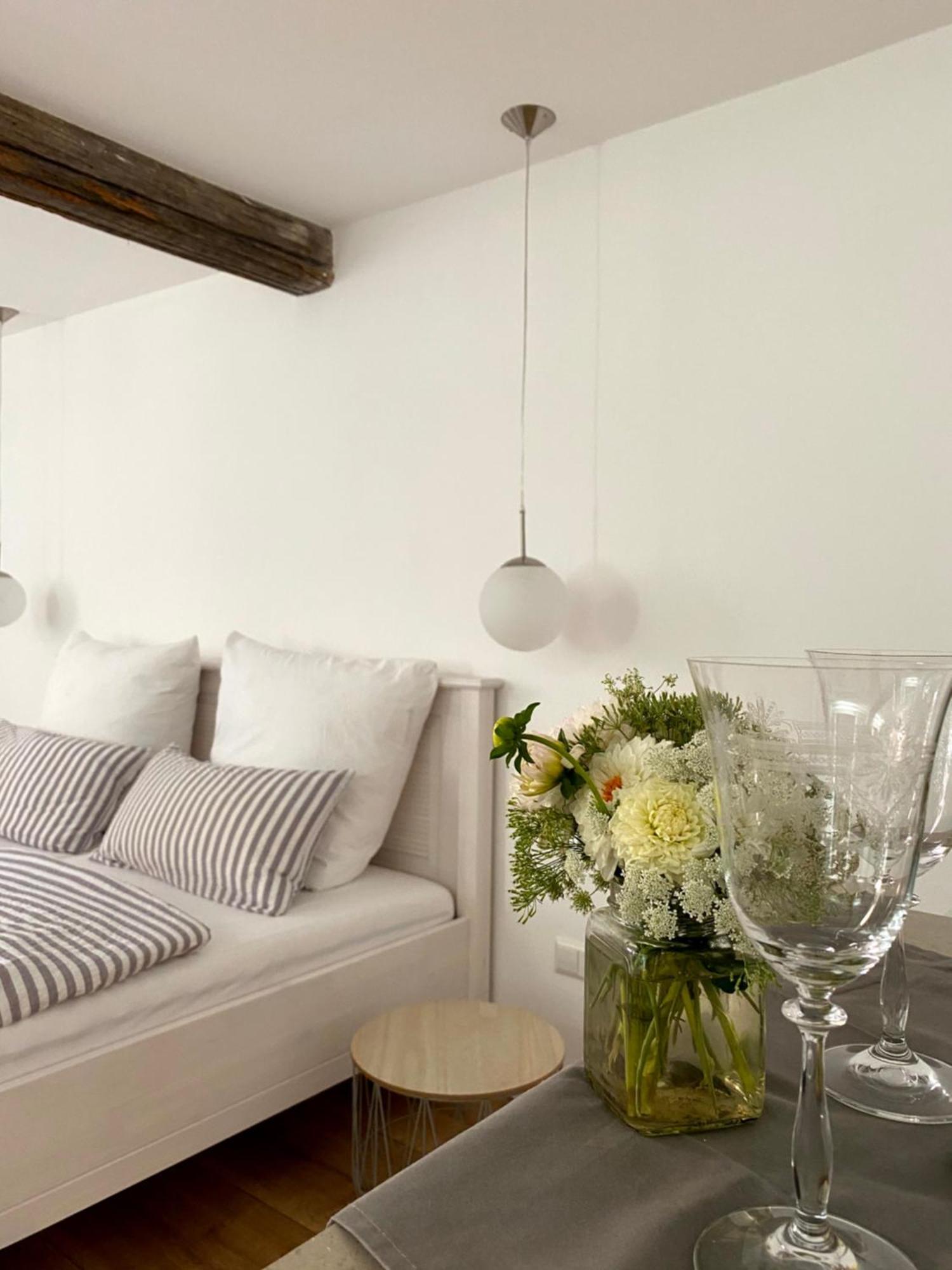 Sonnenhof 1737 - Ferienzimmer & Apartments Barbelroth Dış mekan fotoğraf